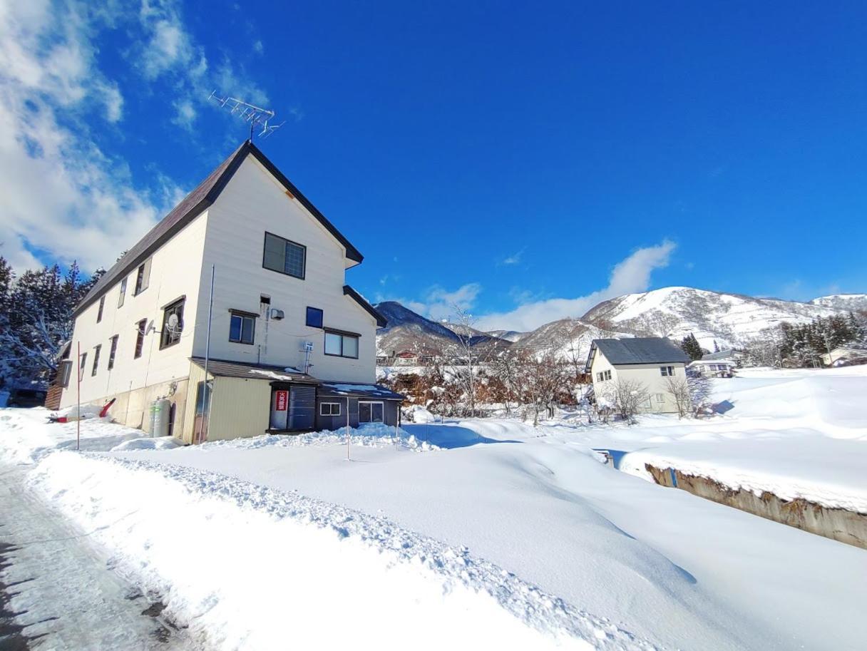 Hakuba Norikura Wakaguri Guesthouse Otari Zewnętrze zdjęcie